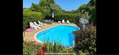 Barramore Holiday Apartments