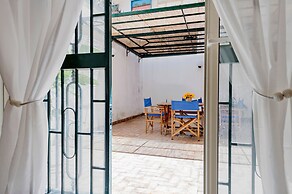 Sunrise Apartments by Wonderful Italy