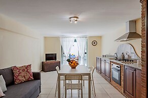 Sunrise Apartments by Wonderful Italy