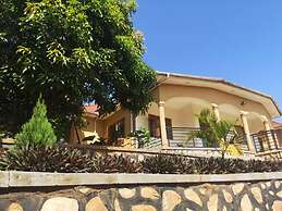 Lovely 5-bed House in Ndejje Kampala
