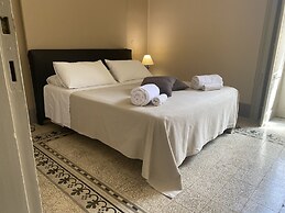 Cavour Apartments by Wonderful Italy