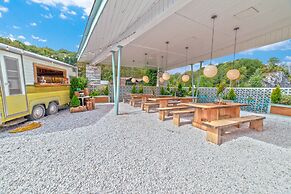The Springs Motel