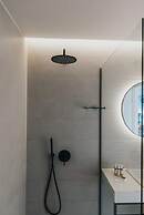 Earth Boutique Apartments Next to Stavros Niarchos