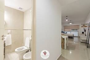 Amplio y cómodo estudio. San Telmo 221