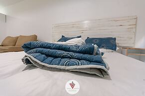 Amplio y cómodo estudio. San Telmo 221