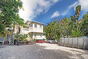 Roami at Mimosa Manor