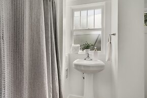 Roami at Mimosa Manor