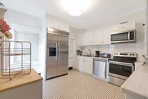 Roami at Mimosa Manor