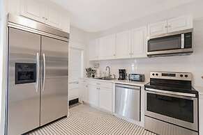 Roami at Mimosa Manor