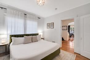 Roami at Mimosa Manor