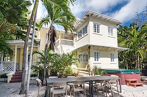 Roami at Mimosa Manor