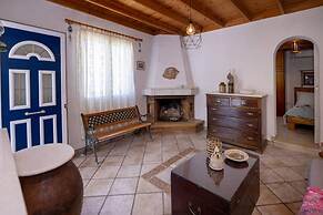 Nemelo Beach House in Panormos