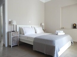 Mellow Mood Tinos Town