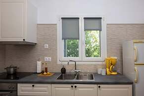 Mellow Mood Tinos Town