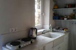 Delphis the Artist s House