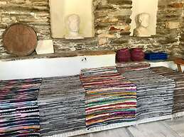 Delphis the Artist s House