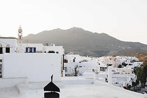 Delphis the Artist s House