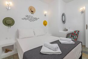 Iakovos Summer House