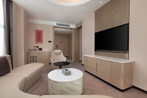 Ramada by Wyndham Honghe Kaiyuan