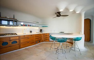 Lion Fish Retreat in Placencia Village