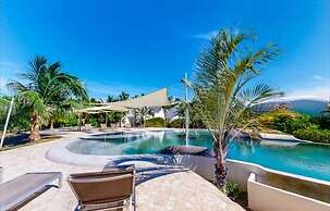 Lion Fish Retreat in Placencia Village