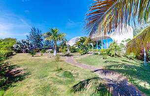 Lion Fish Retreat in Placencia Village