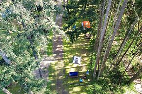 Riverbend Cottages & RV Resort