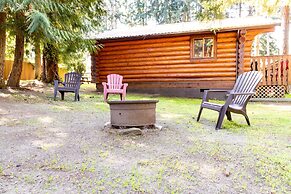 Riverbend Cottages & RV Resort