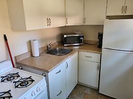 Riverbend Cottages & RV Resort