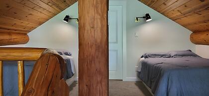 Riverbend Cottages & RV Resort