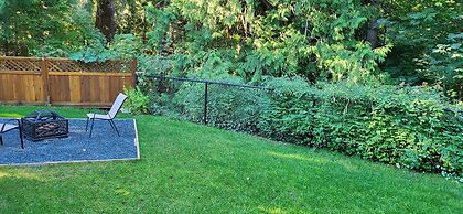 Riverbend Cottages & RV Resort