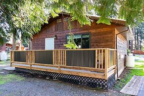 Riverbend Cottages & RV Resort