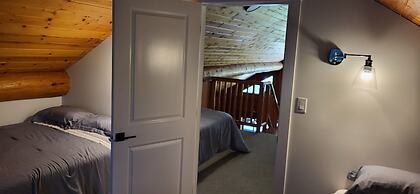 Riverbend Cottages & RV Resort