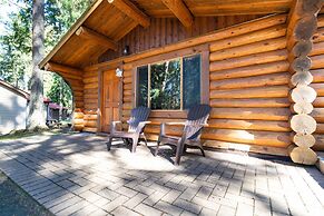 Riverbend Cottages & RV Resort