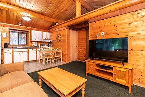 Riverbend Cottages & RV Resort