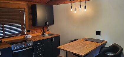 Riverbend Cottages & RV Resort