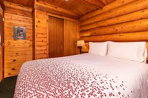 Riverbend Cottages & RV Resort