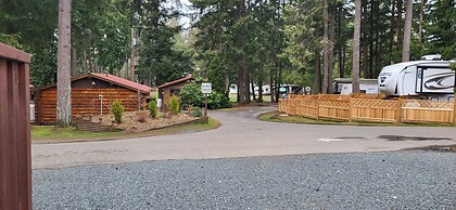 Riverbend Cottages & RV Resort