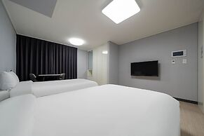 Myeongga Ubleth Hotel