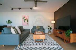 ZEN OCEANIA - 2 Bedroom Ocean View