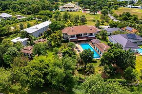 Large 6 Bed Luxury Villa on the Golf Course (PHJ)