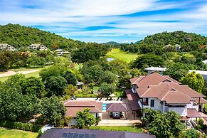 Large 6 Bed Luxury Villa on the Golf Course (PHJ)