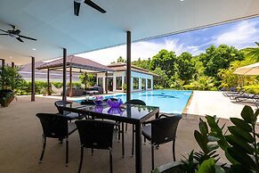 Large 6 Bed Luxury Villa on the Golf Course (PHJ)