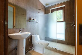 Large 6 Bed Luxury Villa on the Golf Course (PHJ)