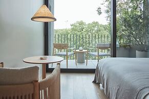 TRUNK HOTEL YOYOGI PARK