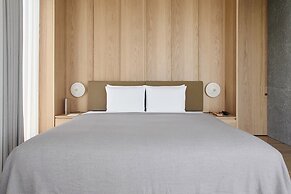 TRUNK HOTEL YOYOGI PARK