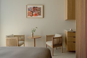 TRUNK HOTEL YOYOGI PARK