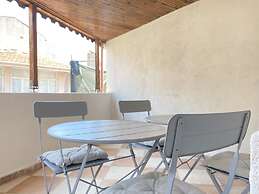 Cozy and Classy Flat Near Taksim Square in Beyoglu