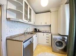Cozy and Classy Flat Near Taksim Square in Beyoglu