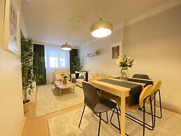 Cozy and Classy Flat Near Taksim Square in Beyoglu